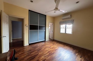 Pusat Bandar Putra Permai