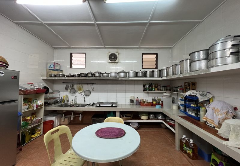 Kampung Datuk Keramat