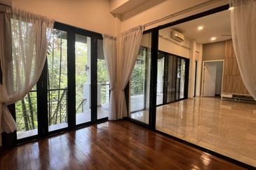 Sierramas (Sierramas East)