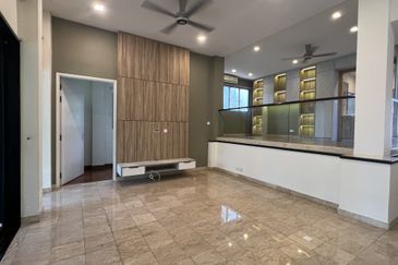 Sierramas (Sierramas East)