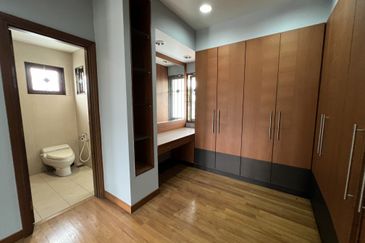 Sierramas (Sierramas East)