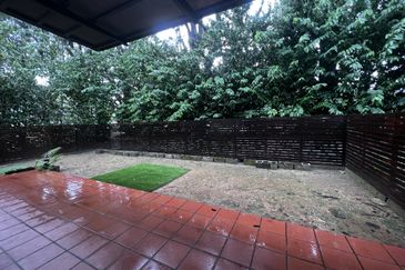 Sierramas (Sierramas East)