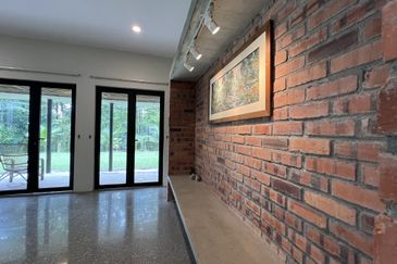 Sierramas (Sierramas East)