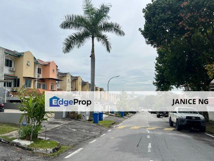 Monterez golf and country club townhouse for sale , Selangor, Shah Alam