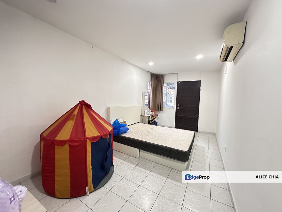 Taman Putra Prima Double Storey Terrance House , Selangor, Puchong