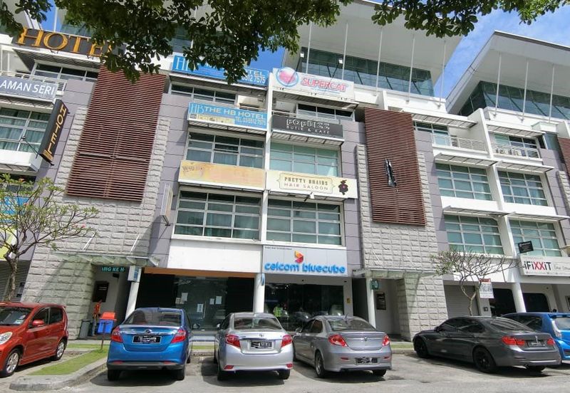 Laman Seri Shah Alam 4 Storey Shop Office