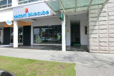 Laman Seri Shah Alam 4 Storey Shop Office