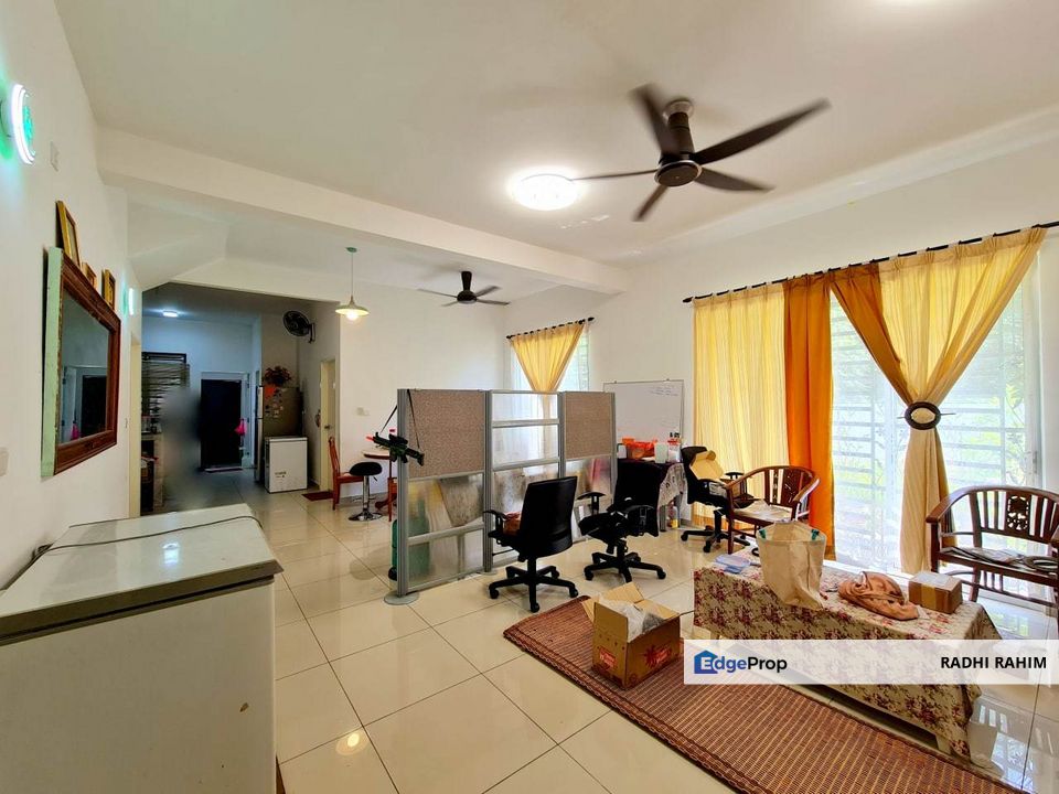 Corner Lot Tiara Sendayan Beliza Seremban Freehold, Negeri Sembilan, Seremban