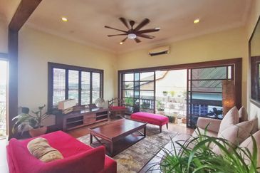 Melawati Semi-D Stunning City View Freehold Reno