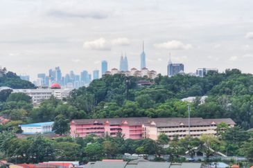 Melawati Semi-D Stunning City View Freehold Reno