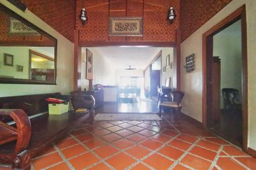 Melawati Semi-D Stunning City View Freehold Reno