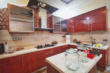 Melawati Semi-D Stunning City View Freehold Reno