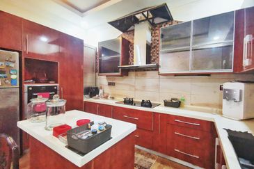 Melawati Semi-D Stunning City View Freehold Reno