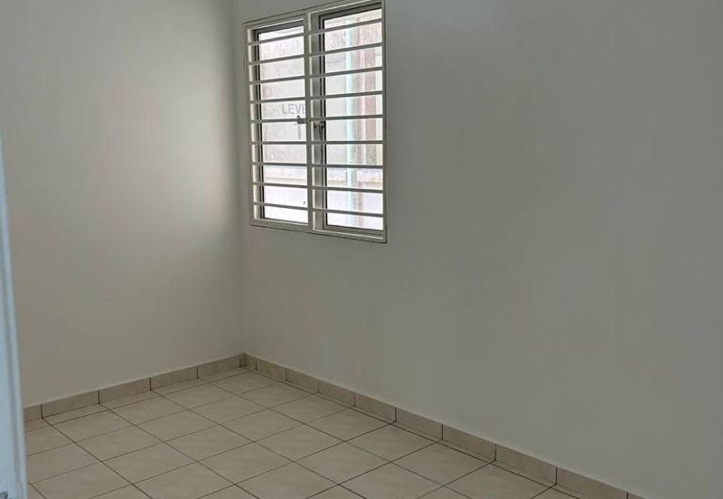 Sri Hijauan, Ukay Perdana