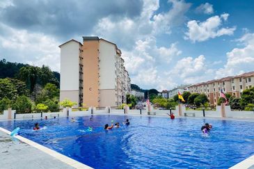 Sri Hijauan, Ukay Perdana