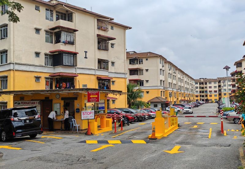 Sri Baiduri Apartment