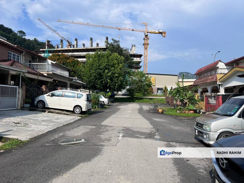 Taman Melawati Jalan C Freehold 2Storey Terrace KL, Kuala Lumpur, Taman Melawati