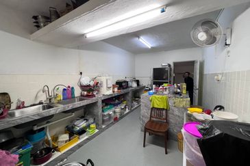 Taman Melawati Jalan C Freehold 2Storey Terrace KL