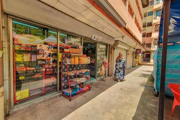 Bayu Tasik Condominium