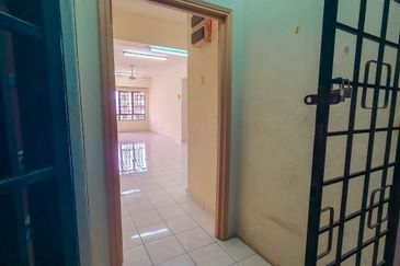 Bayu Tasik Condominium