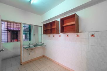 Bayu Tasik Condominium