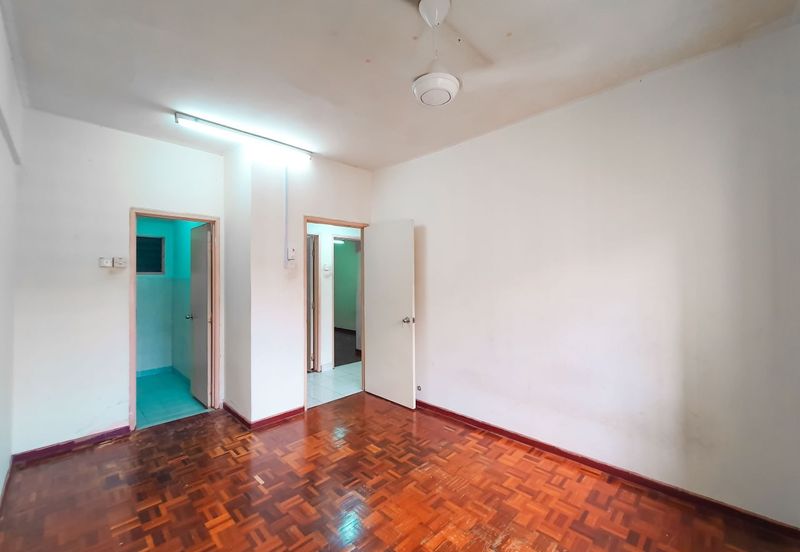 Bayu Tasik Condominium