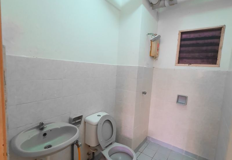 Bayu Tasik Condominium