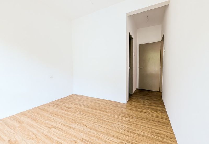 The Trees, Bukit Lanjan