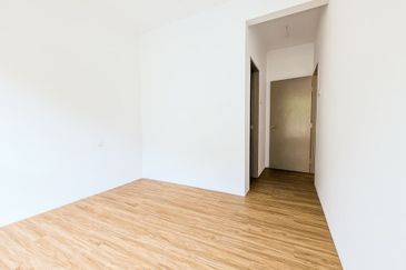 The Trees, Bukit Lanjan