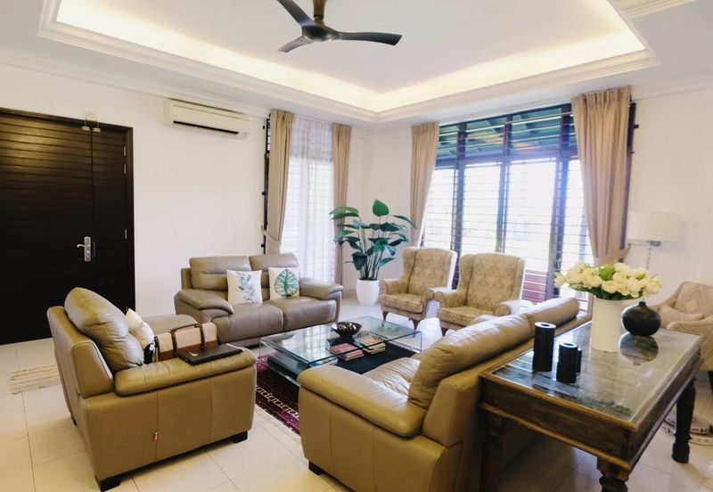 Bkt Jelutong Corner Lot Superlink Renovated F/Hold