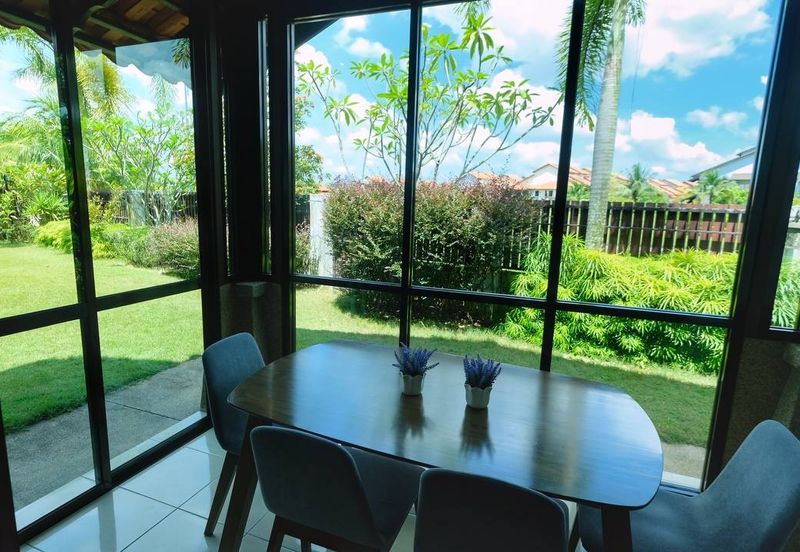 Bkt Jelutong Corner Lot Superlink Renovated F/Hold