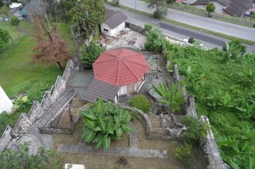 Melawati 4Storey Semi-D Huge Land Area KL