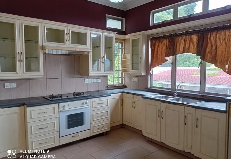 Melawati 4Storey Semi-D Huge Land Area KL