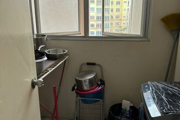 Seri Maya Condominium