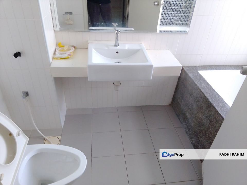 3 Residen Melawati Renovated Value Buy 2 Parking, Kuala Lumpur, Taman Melawati