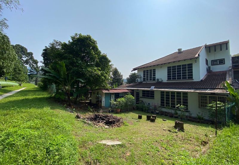 Melawati Corner Lot Reduced Price Fully Renovated Freehold 