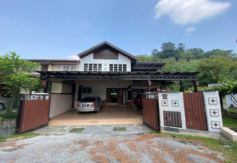 Melawati Corner Lot Reduced Price Fully Renovated Freehold 