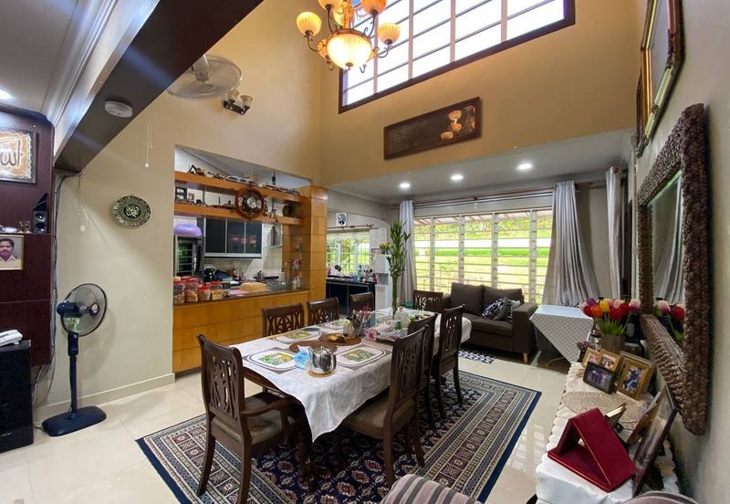 Melawati Corner Lot Reduced Price Fully Renovated Freehold 