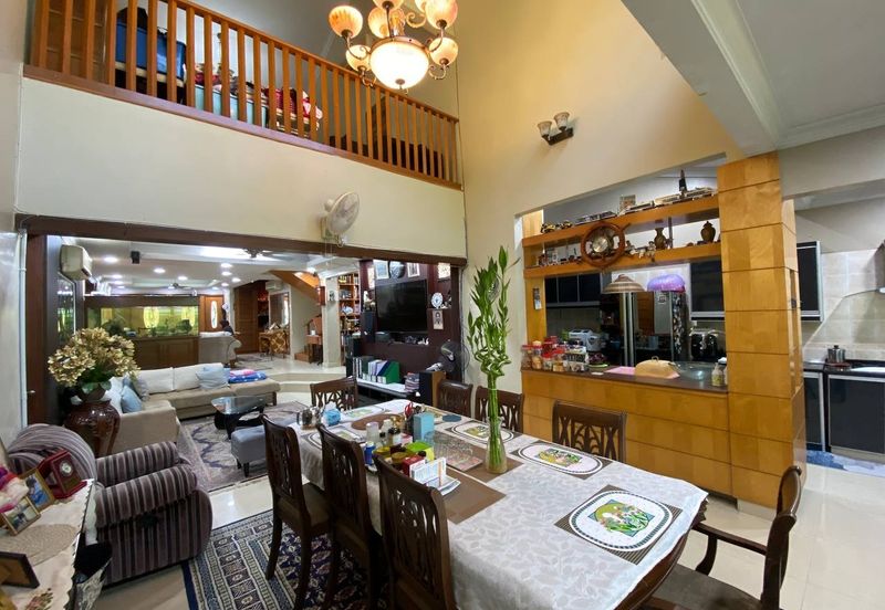 Melawati Corner Lot Reduced Price Fully Renovated Freehold 