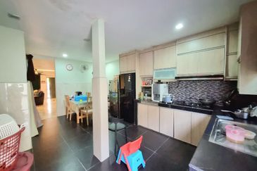 Taman Saujana Puchong