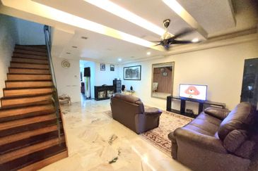 Taman Saujana Puchong