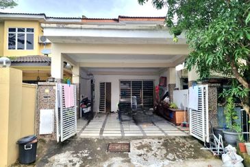 Taman Saujana Puchong