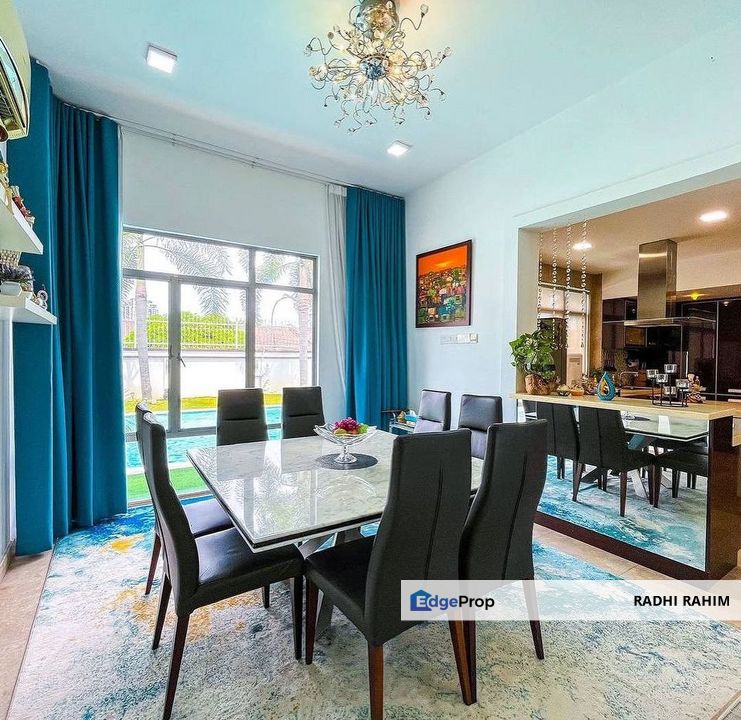 Mont Kiara Semi-D with Pool Freehold Low Dense, Kuala Lumpur, Dutamas