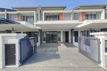 Elmina Green Three @ City of Elmina