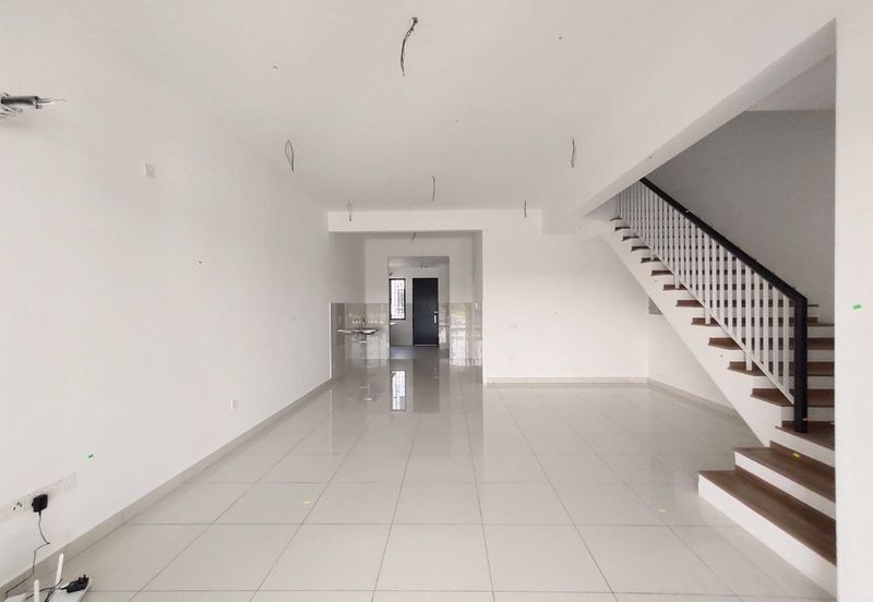 Elmina Green Three @ City of Elmina