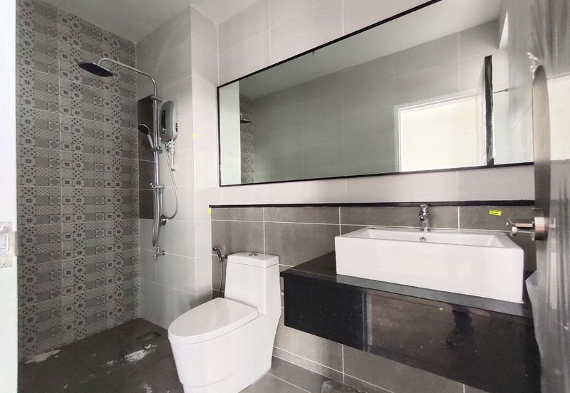 Elmina Green Three @ City of Elmina