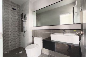 Elmina Green Three @ City of Elmina