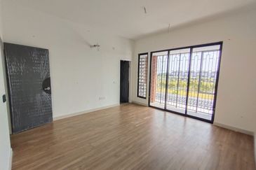 Elmina Green Three @ City of Elmina