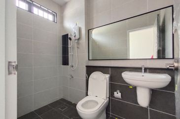 Elmina Green Three @ City of Elmina