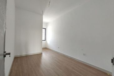 Elmina Green Three @ City of Elmina